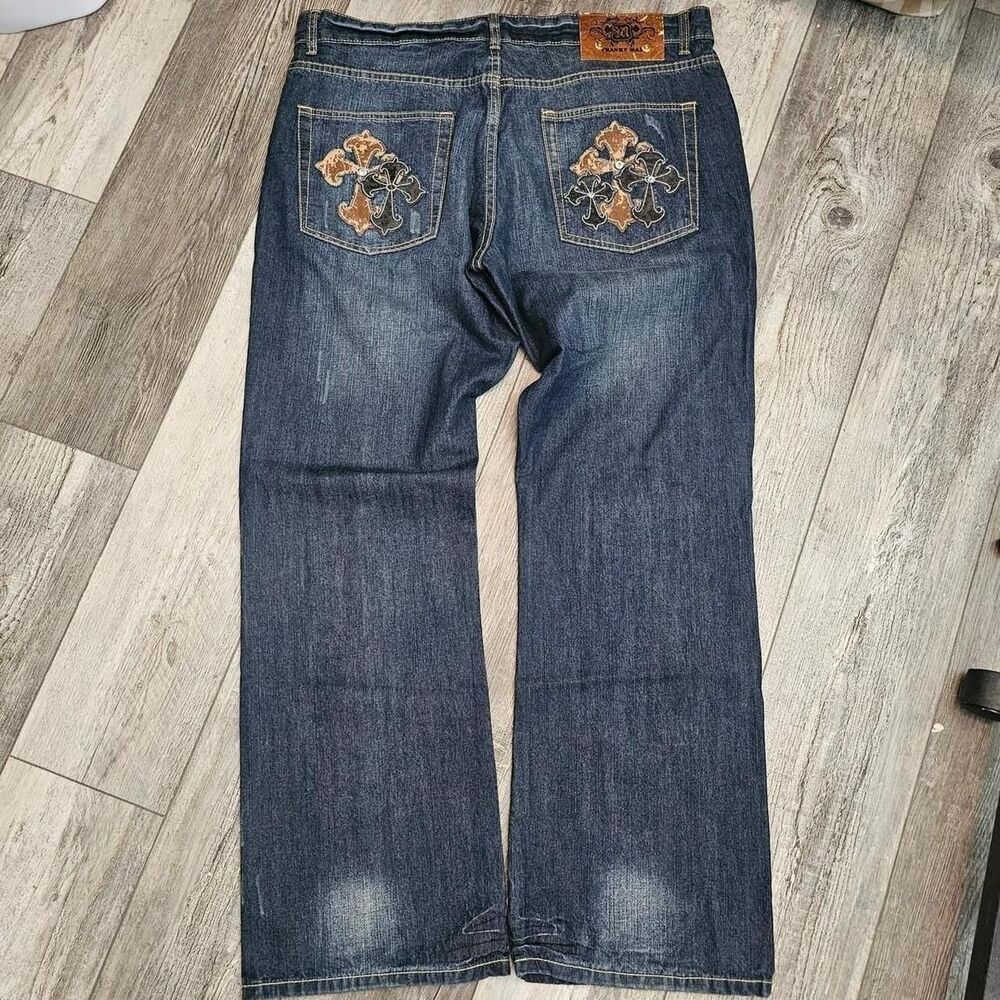 vintage y2k 2000s baggy cross embellished back pocket mens jeans